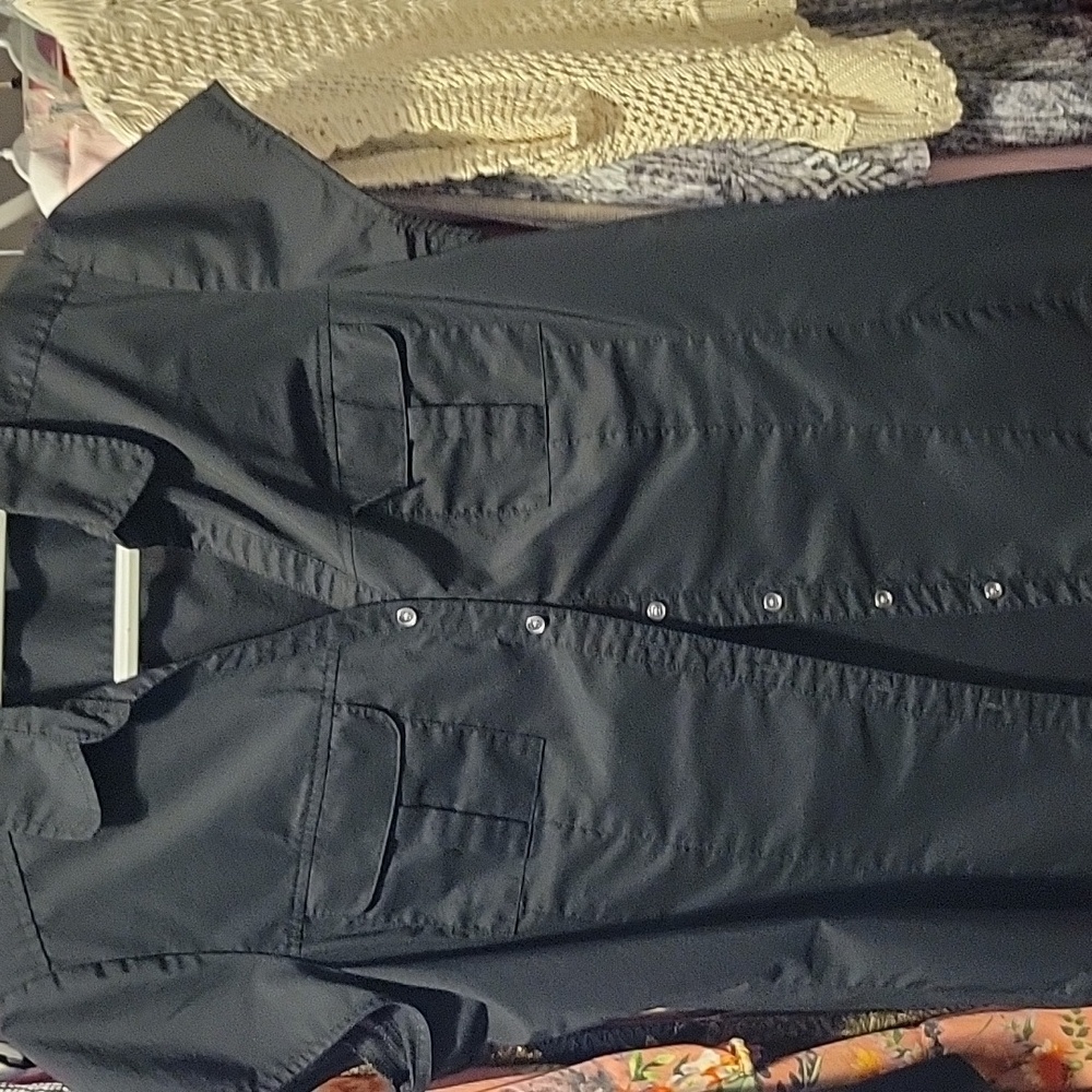 Black Short sleeve blouse